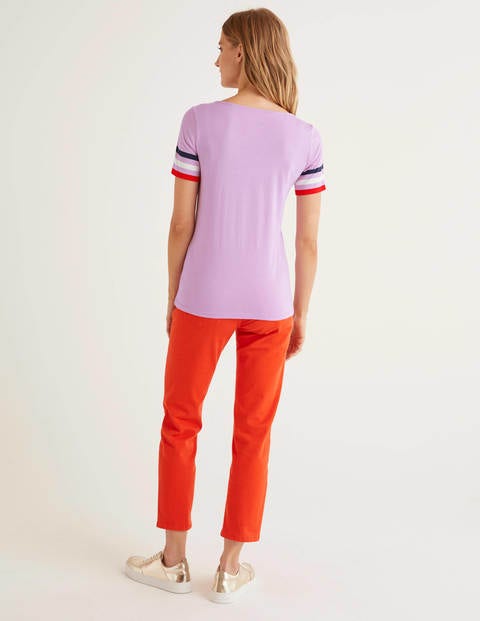 T-shirt manches courtes bordées de rayures - Poignets multi osier fleuri T-shirt manches courtes bordées de rayures - Poignets multi osier fleuri