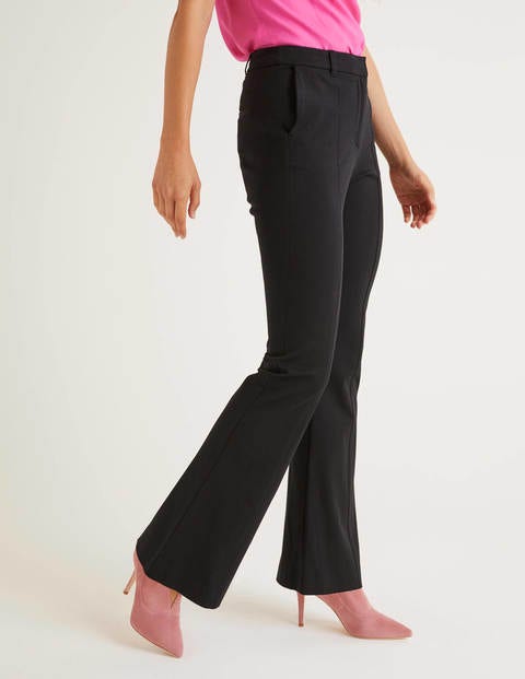 black stretchy flare pants