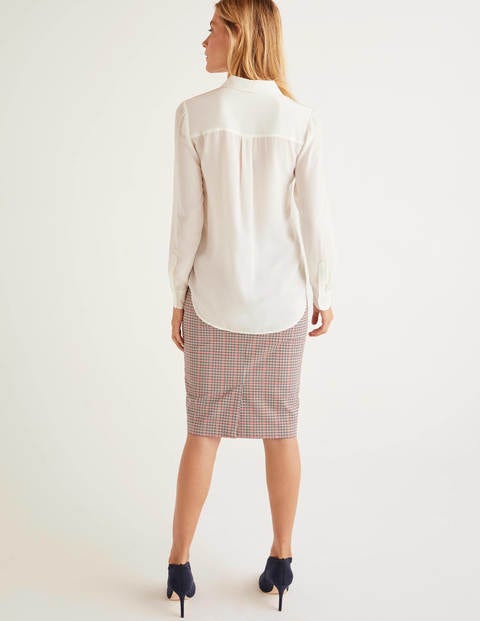 The Silk Shirt - Ivory The Silk Shirt - Ivory
