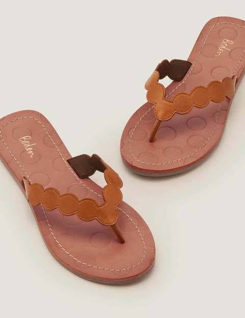 flip flop tan