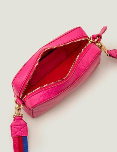 Valeria Crossbody Bag - Party Pink Valeria Crossbody Bag - Party Pink