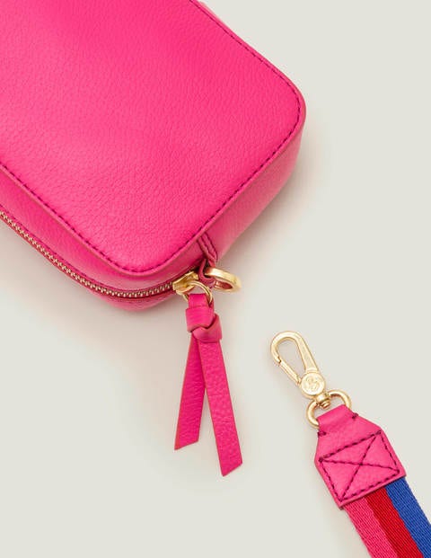 Valeria Crossbody Bag - Party Pink Valeria Crossbody Bag - Party Pink