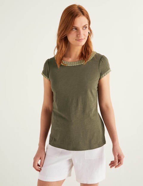 Sena Besticktes Jerseyoberteil - Klassisches Khaki/Gold, Muschelmuster Sena Besticktes Jerseyoberteil - Klassisches Khaki/Gold, Muschelmuster