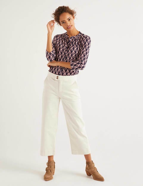 Bay Jersey Shirt - Navy, Safari Giraffe Bay Jersey Shirt - Navy, Safari Giraffe