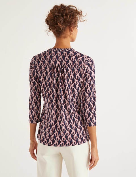 Bay Jersey Shirt - Navy, Safari Giraffe Bay Jersey Shirt - Navy, Safari Giraffe