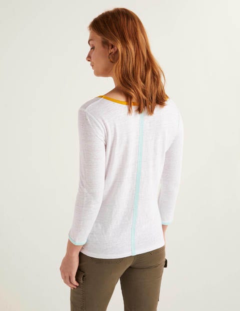 Cornelia Leinen-T-Shirt mit V-Ausschnitt - Weiß Cornelia Leinen-T-Shirt mit V-Ausschnitt - Weiß