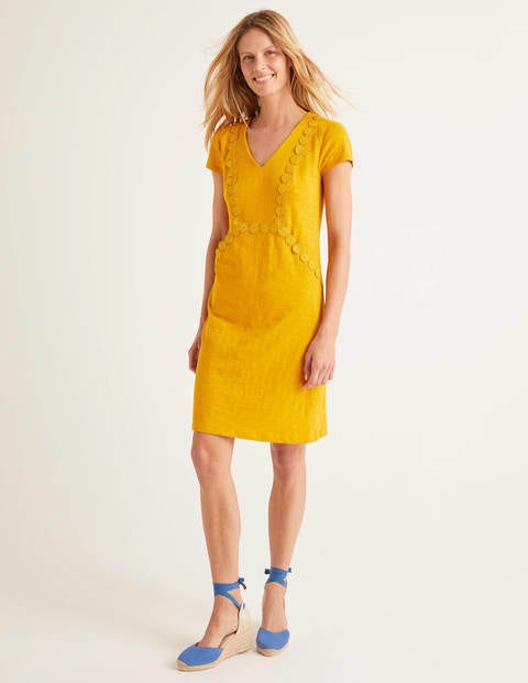 Saskia Jerseykleid Mit Zierborte - Sonnengelb Saskia Jerseykleid Mit Zierborte - Sonnengelb