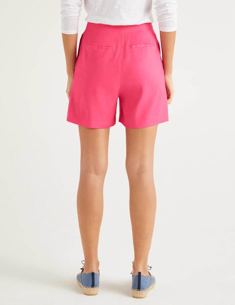 Bamburgh Shorts - Bright Camellia Bamburgh Shorts - Bright Camellia