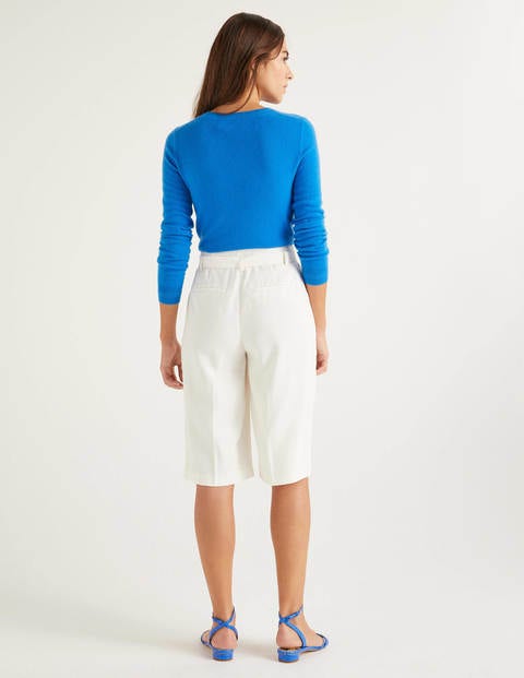 Hampton Shorts mit Gürtel - Naturweiß Hampton Shorts mit Gürtel - Naturweiß