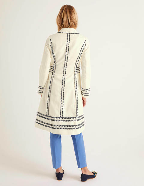 Agar Scallop Coat - Ivory Agar Scallop Coat - Ivory