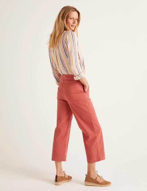 Verkürzte Jeans mit weitem Bein - Rot Verkürzte Jeans mit weitem Bein - Rot