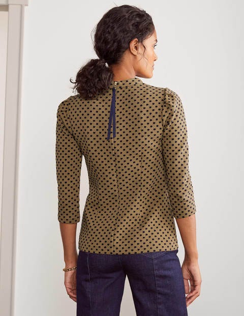 Aria Jacquard-Oberteil aus Jersey - Kamelbraun/Navy, Jacquardtupfen Aria Jacquard-Oberteil aus Jersey - Kamelbraun/Navy, Jacquardtupfen