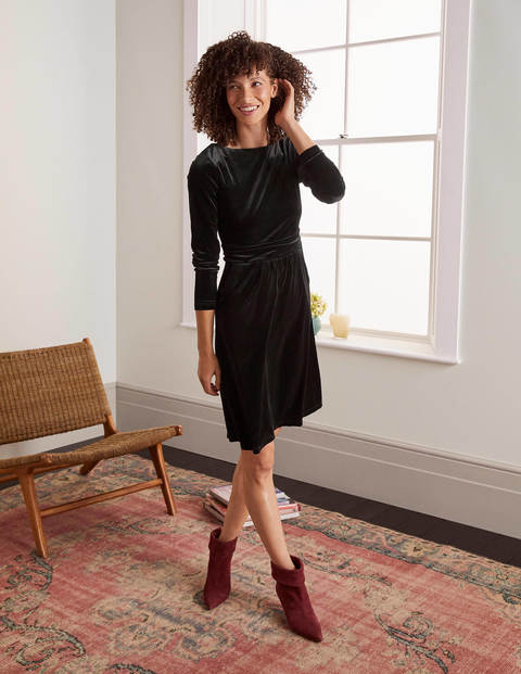 mini boden velvet dress