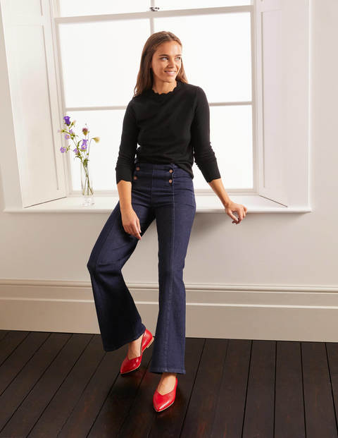 Hambleden Pullover mit Muschelsaum - Schwarz Hambleden Pullover mit Muschelsaum - Schwarz