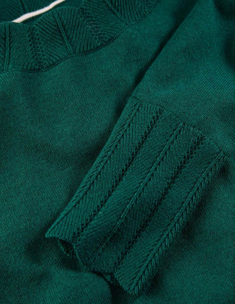 Hambleden Pullover mit Muschelsaum - Waldgrün Hambleden Pullover mit Muschelsaum - Waldgrün