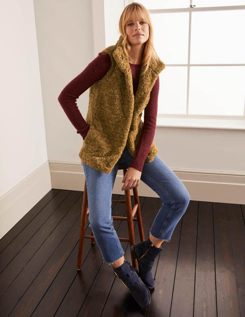 Haddon Faux Fur Gilet - Camel Haddon Faux Fur Gilet - Camel