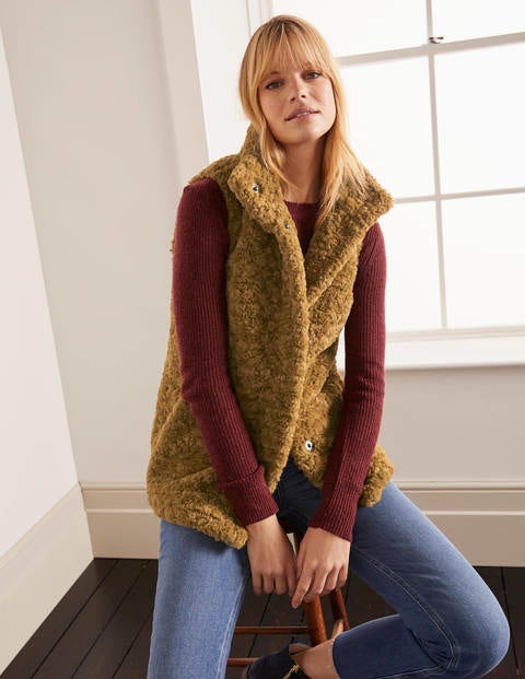 Haddon Faux Fur Gilet - Camel Haddon Faux Fur Gilet - Camel