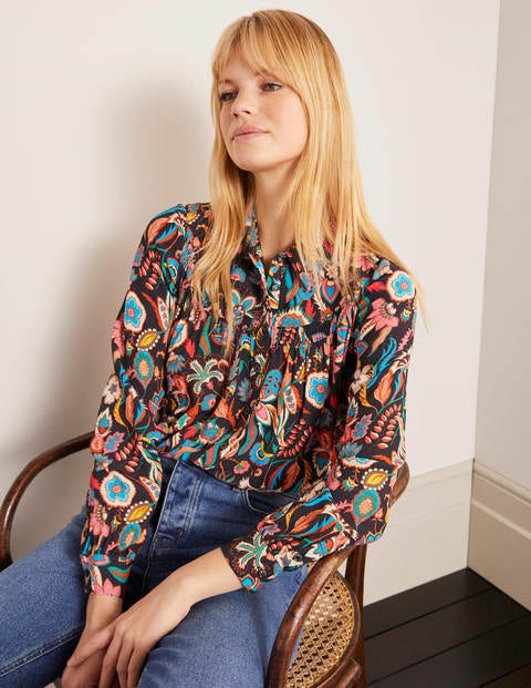 Chemise Penelope à smocks - Black, Garden Chintz Chemise Penelope à smocks - Black, Garden Chintz
