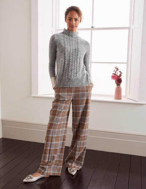 Edinburgh Fluffy Cable Jumper - Grey Melange Edinburgh Fluffy Cable Jumper - Grey Melange