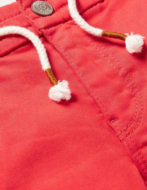 Schmal geschnittene Jersey-Jeans - Erdbeerkuchenrot Schmal geschnittene Jersey-Jeans - Erdbeerkuchenrot