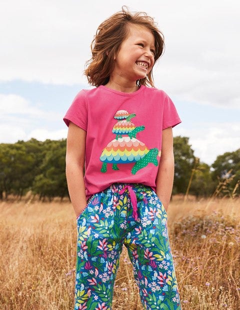 Charming Appliqué T-shirt - Party Pink Turtle Charming Appliqué T-shirt - Party Pink Turtle