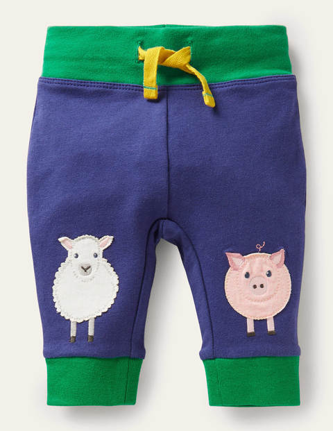 Originelle Hose mit Applikation - Schottengrün, Bauernhof Originelle Hose mit Applikation - Schottengrün, Bauernhof