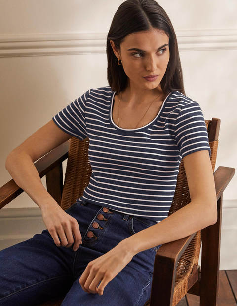 Essential Short Sleeve Tee - Navy/Ivory Essential Short Sleeve Tee - Navy/Ivory