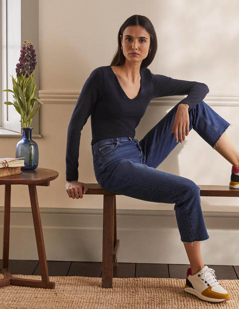 Doppellagiges Oberteil mit V-Ausschnitt - Navy Doppellagiges Oberteil mit V-Ausschnitt - Navy