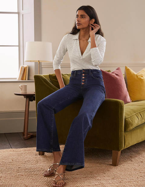 The Cotton Collar Notch Tee - Ivory/Navy The Cotton Collar Notch Tee - Ivory/Navy
