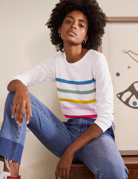 hot topic bt21 shirt
