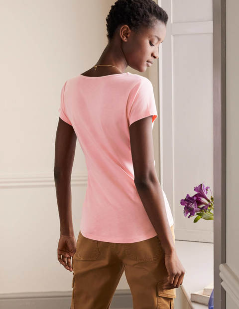 Supersoft Ruched V-neck Tee - Formica Pink Supersoft Ruched V-neck Tee - Formica Pink