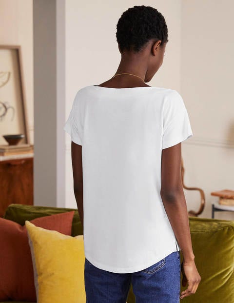 Superweiches T-Shirt mit U-Boot-Ausschnitt - Weiß Superweiches T-Shirt mit U-Boot-Ausschnitt - Weiß