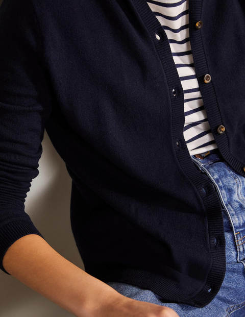 Elodie Lockerer Kapuzen-Cardigan - Navy Elodie Lockerer Kapuzen-Cardigan - Navy