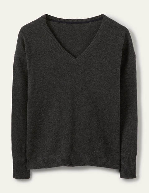 Cashmere V-neck Relaxed Jumper - Black Diamond Cashmere V-neck Relaxed Jumper - Black Diamond