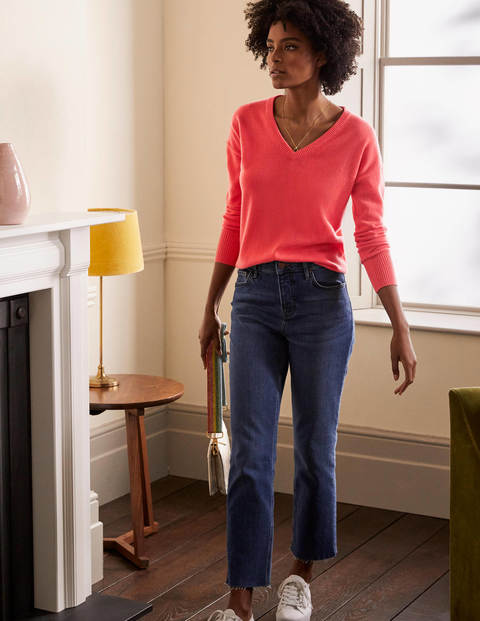 Cashmere V-neck Relaxed Jumper - Coral Cashmere V-neck Relaxed Jumper - Coral
