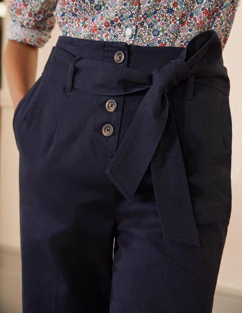 Berkeley Tapered Trousers - Navy