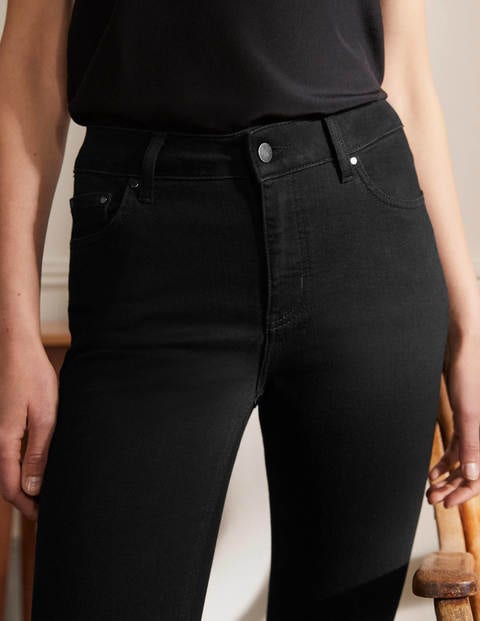 Skinny Jeans - Black Skinny Jeans - Black
