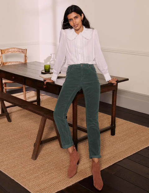 Schmale Cord-Jeans mit geradem Bein - Wellington-Grün Schmale Cord-Jeans mit geradem Bein - Wellington-Grün
