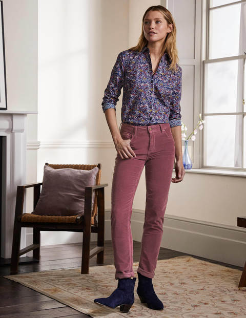 Schmale Cord-Jeans mit geradem Bein - Feigenpudding Schmale Cord-Jeans mit geradem Bein - Feigenpudding