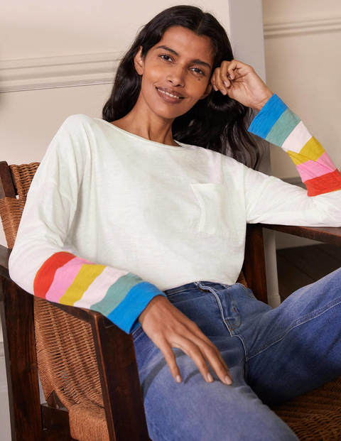 Kastenförmiges Jersey-T-Shirt - Helles Blütenrosa, Regenbogenbündchen Kastenförmiges Jersey-T-Shirt - Helles Blütenrosa, Regenbogenbündchen