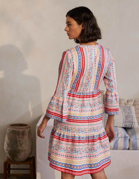 Lässiges Stufenkleid aus Leinen - Naturweiß, Exotische Borten Lässiges Stufenkleid aus Leinen - Naturweiß, Exotische Borten