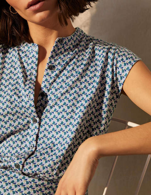 Robe-chemise simple en jersey - Ivoire, feuille de peuplier Robe-chemise simple en jersey - Ivoire, feuille de peuplier