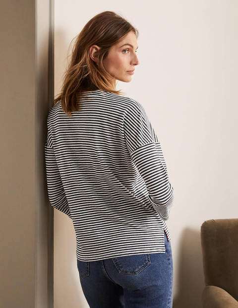 Ottilie Linen Jersey Top - Navy/ Ivory Ottilie Linen Jersey Top - Navy/ Ivory