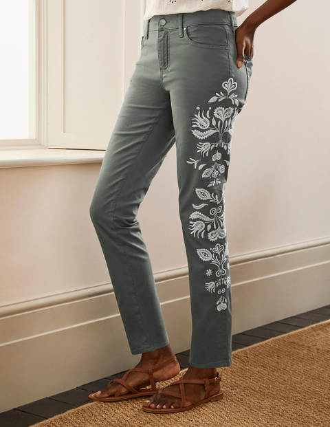 Girlfriend Jeans - Alder Embroidered Girlfriend Jeans - Alder Embroidered
