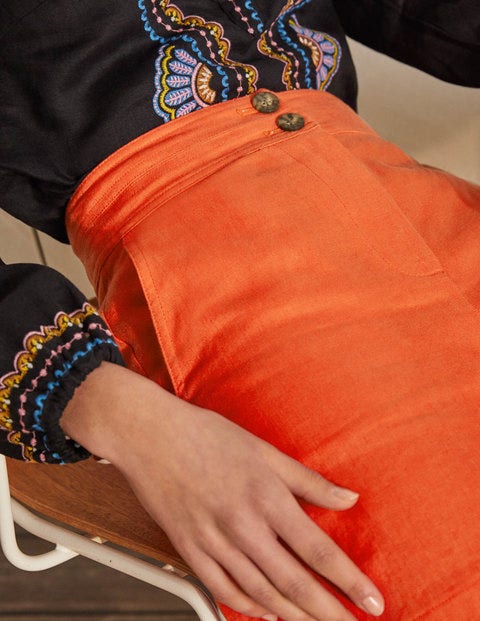 Cornwall Linen Shorts - Satsuma Cornwall Linen Shorts - Satsuma