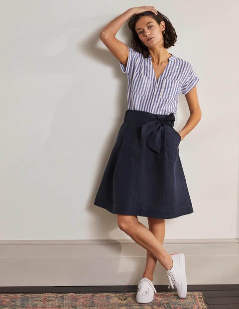 Gemütlicher Rock mit Stoffgürtel - Navy Gemütlicher Rock mit Stoffgürtel - Navy