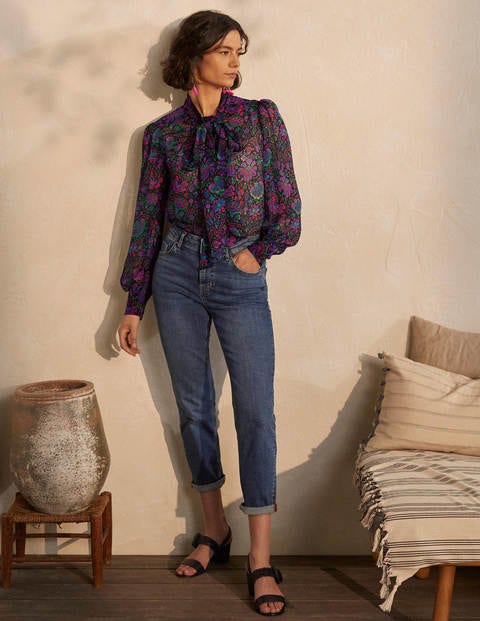 Rosaline Seidenbluse - Französisches Navy, Üppige Blüten Rosaline Seidenbluse - Französisches Navy, Üppige Blüten
