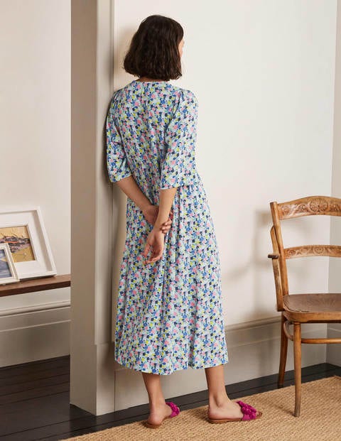 Midikleid mit Empire-Taille - Surfblau, Zauberhafte Blumen Midikleid mit Empire-Taille - Surfblau, Zauberhafte Blumen