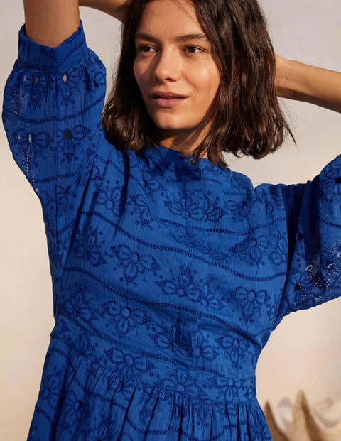 Robe en coton et broderie anglaise - Bleu des cimes Robe en coton et broderie anglaise - Bleu des cimes
