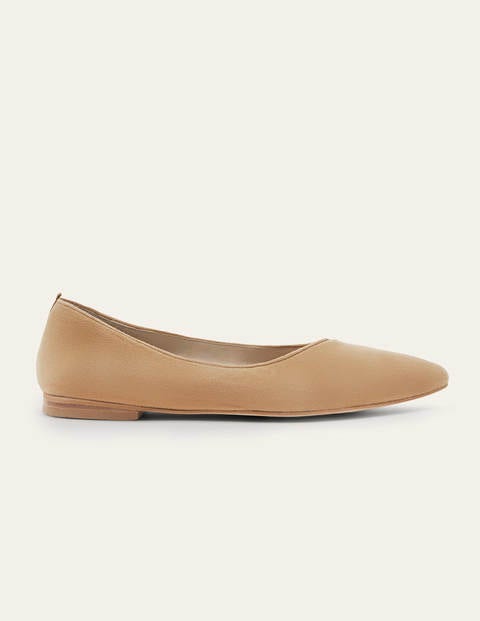 Julia Pointed Flats - Camel Julia Pointed Flats - Camel
